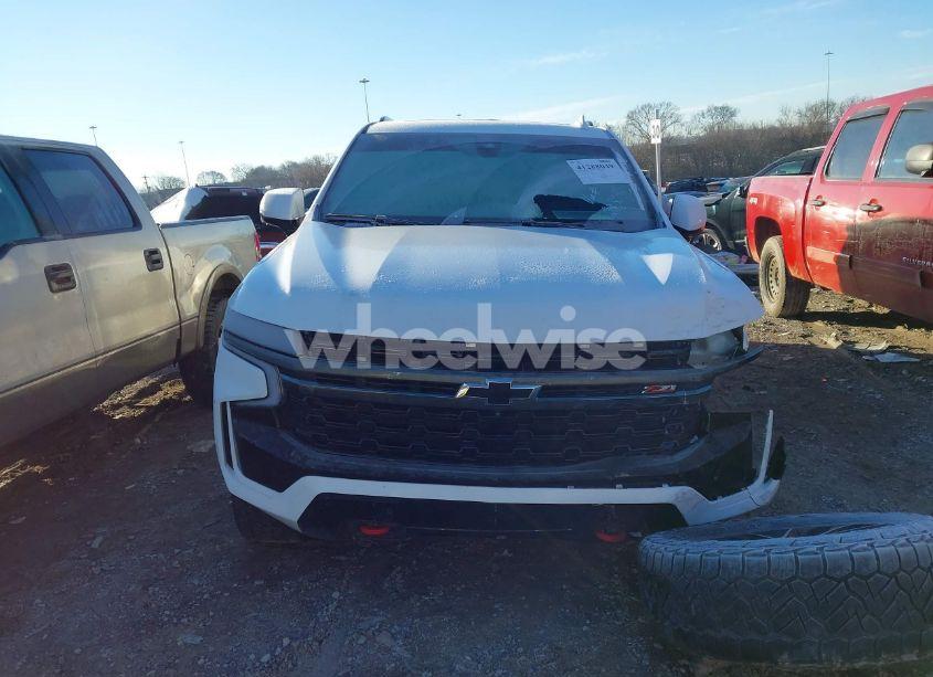 Photo 13 of 2021 Chevrolet Tahoe 4WD Z71 (VIN 1GNSKPKD0MR293046)