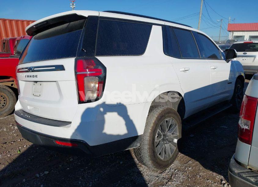 Photo 4 of 2021 Chevrolet Tahoe 4WD Z71 (VIN 1GNSKPKD0MR293046)