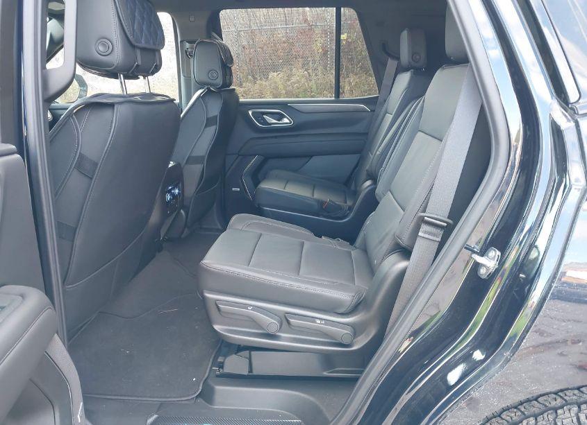 Photo 8 of 2024 Chevrolet Tahoe 4WD Z71 (VIN 1GNSKPKD0RR256439)