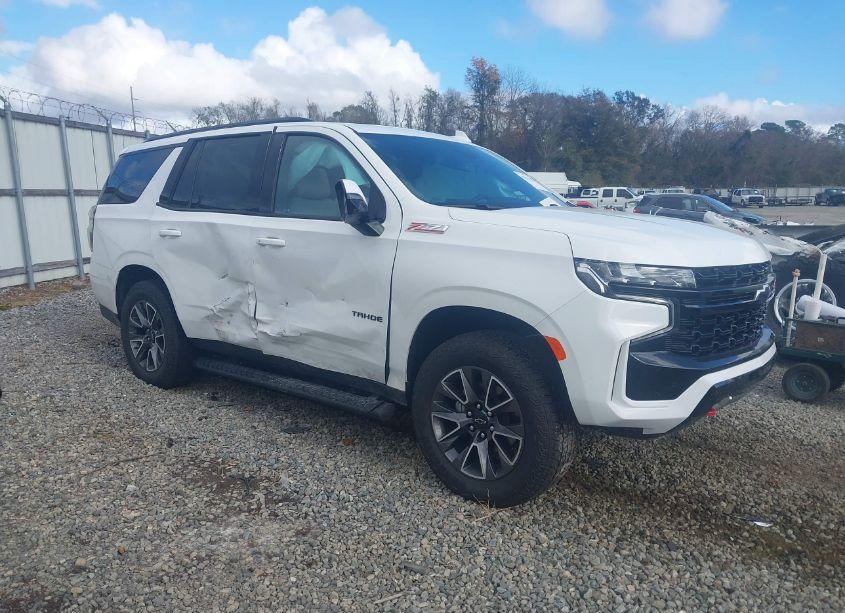 2024 Chevrolet Tahoe 4WD Z71 (VIN 1GNSKPKD0RR399584) main photo