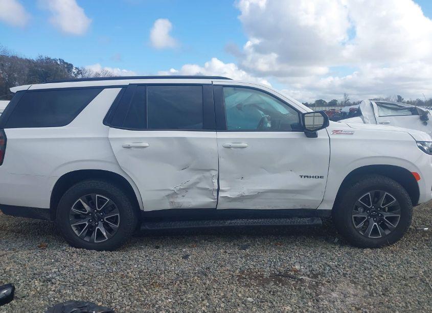 Photo 13 of 2024 Chevrolet Tahoe 4WD Z71 (VIN 1GNSKPKD0RR399584)