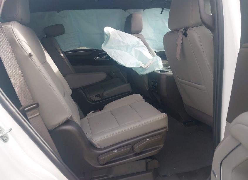 Photo 8 of 2024 Chevrolet Tahoe 4WD Z71 (VIN 1GNSKPKD0RR399584)