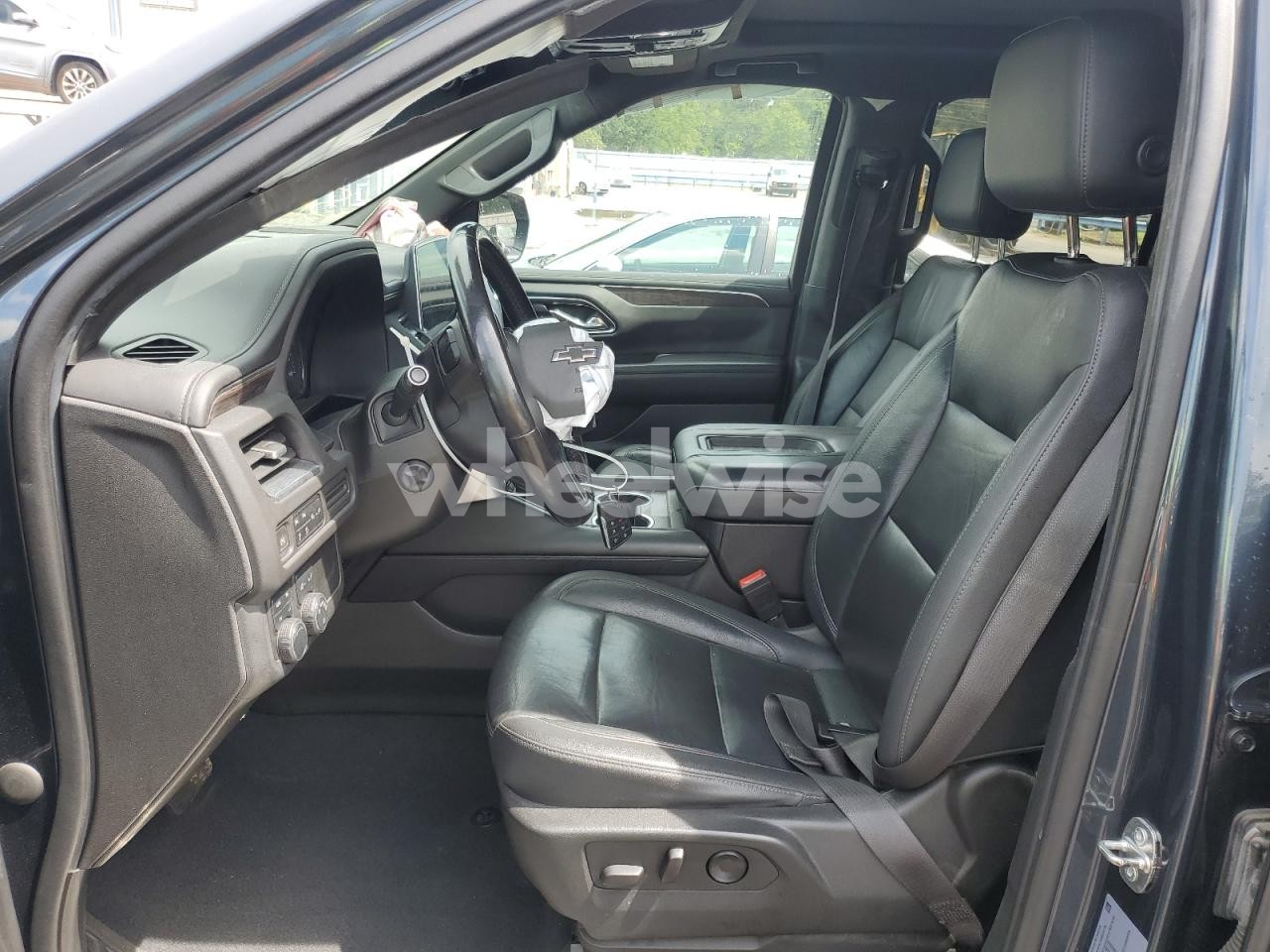 Photo 7 of 2021 CHEVROLET TAHOE K1500 Z71 (VIN 1GNSKPKD1MR222776)