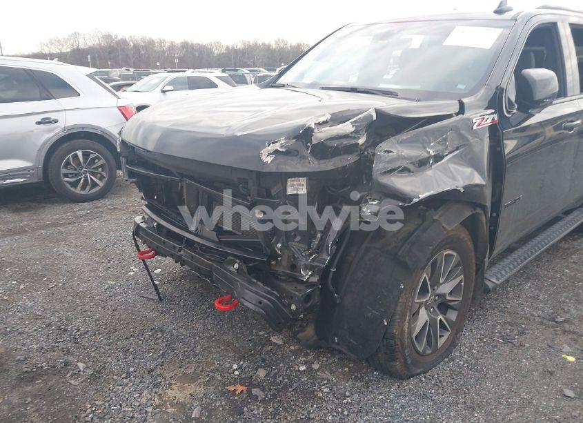 Photo 6 of 2021 Chevrolet Tahoe 4WD Z71 (VIN 1GNSKPKD1MR491988)