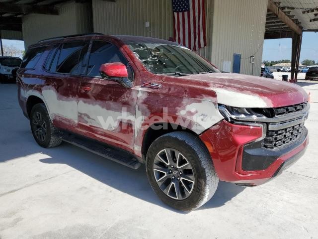 Photo 2 of 2022 CHEVROLET TAHOE K1500 Z71 (VIN 1GNSKPKD1NR149247)