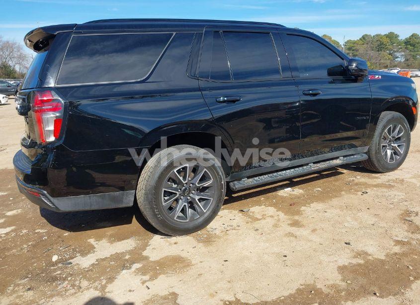 Photo 4 of 2022 Chevrolet Tahoe 4WD Z71 (VIN 1GNSKPKD1NR185780)