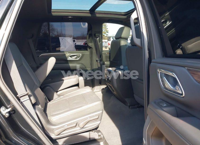Photo 8 of 2022 Chevrolet Tahoe 4WD Z71 (VIN 1GNSKPKD1NR185780)