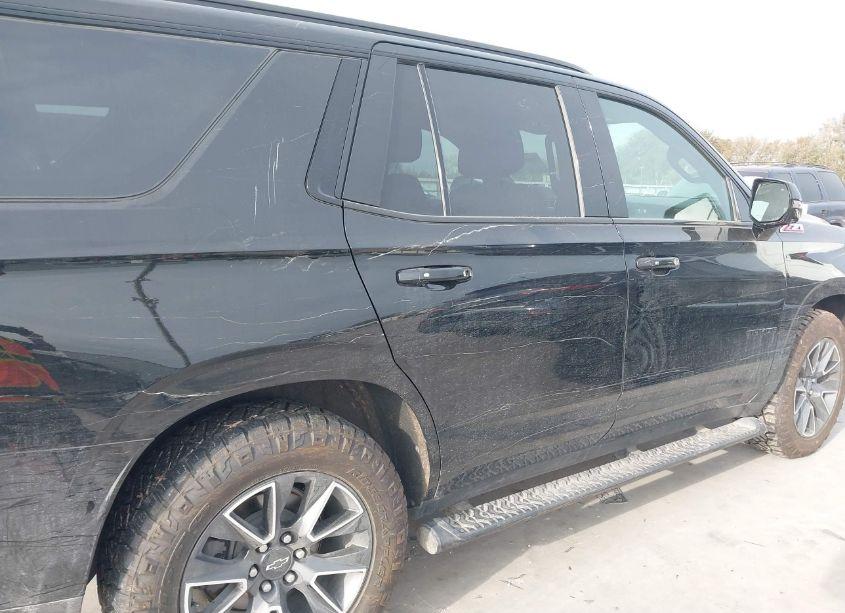 Photo 6 of 2022 Chevrolet Tahoe 4WD Z71 (VIN 1GNSKPKD2NR135356)