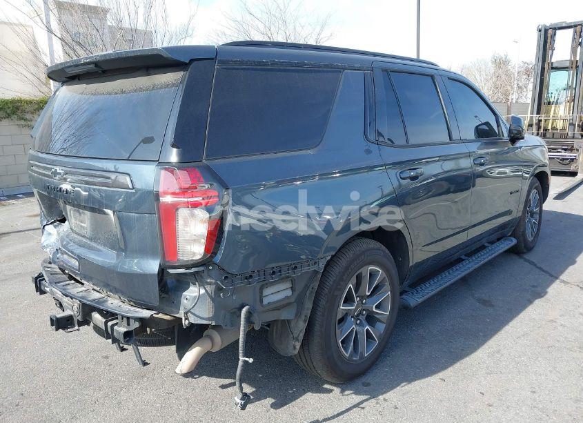 Photo 4 of 2021 Chevrolet Tahoe 4WD Z71 (VIN 1GNSKPKD3MR323138)