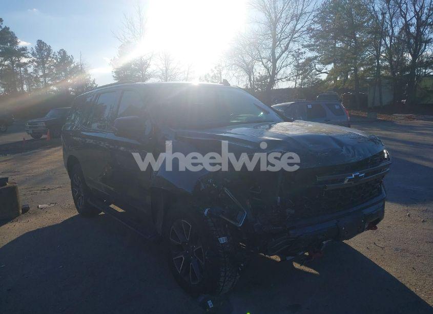2022 Chevrolet Tahoe 4WD Z71 (VIN 1GNSKPKD3NR277652) main photo