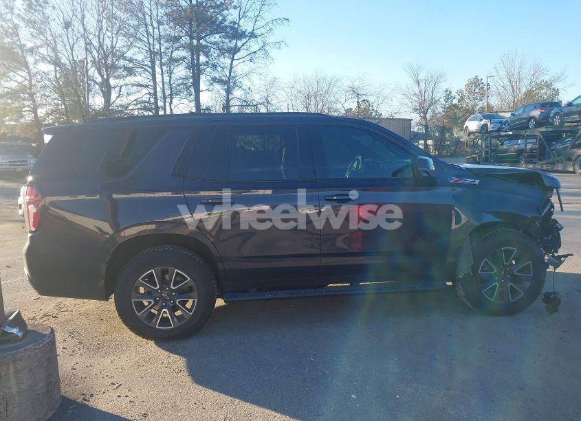 Photo 13 of 2022 Chevrolet Tahoe 4WD Z71 (VIN 1GNSKPKD3NR277652)
