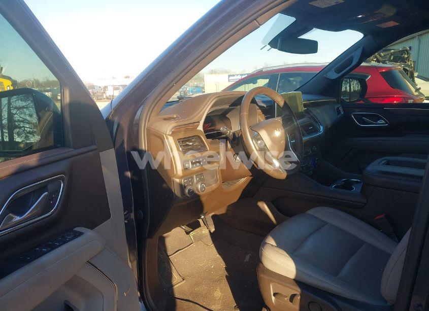 Photo 5 of 2022 Chevrolet Tahoe 4WD Z71 (VIN 1GNSKPKD3NR277652)