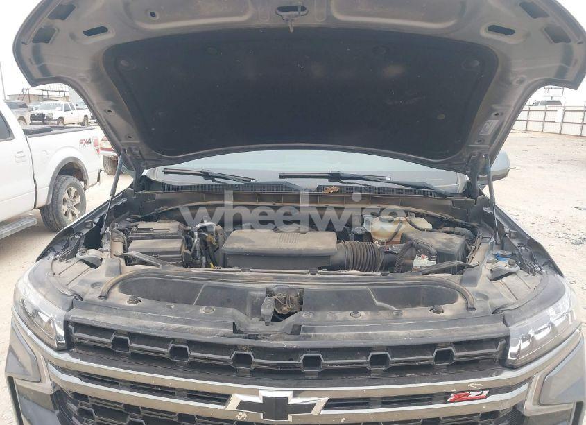 Photo 10 of 2022 Chevrolet Tahoe 4WD Z71 (VIN 1GNSKPKD3NR304672)