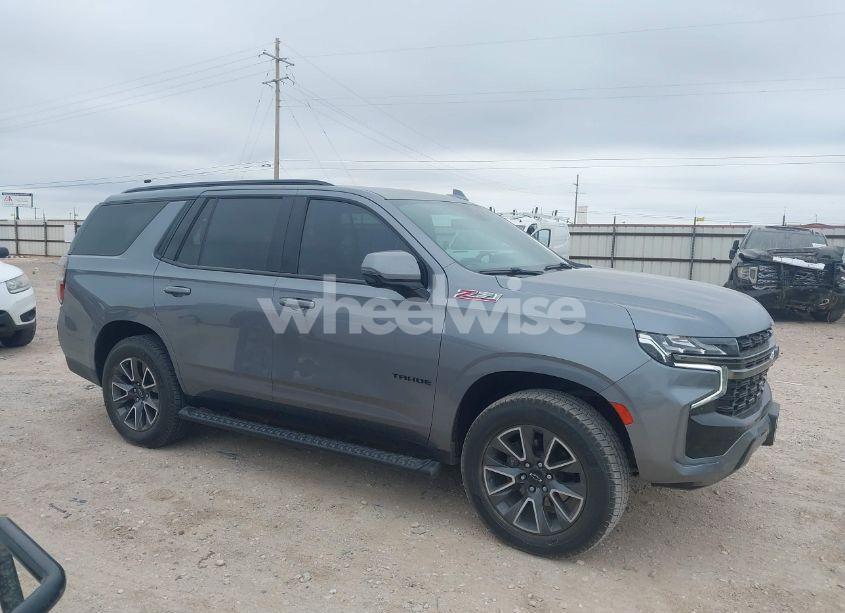 Photo 14 of 2022 Chevrolet Tahoe 4WD Z71 (VIN 1GNSKPKD3NR304672)