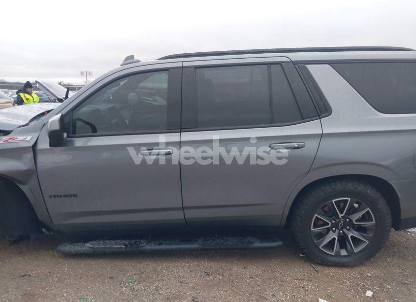 Photo 14 of 2022 Chevrolet Tahoe 4WD Z71 (VIN 1GNSKPKD4NR117277)