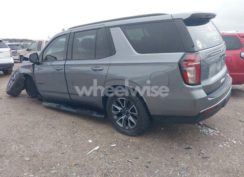 Photo 3 of 2022 Chevrolet Tahoe 4WD Z71 (VIN 1GNSKPKD4NR117277)