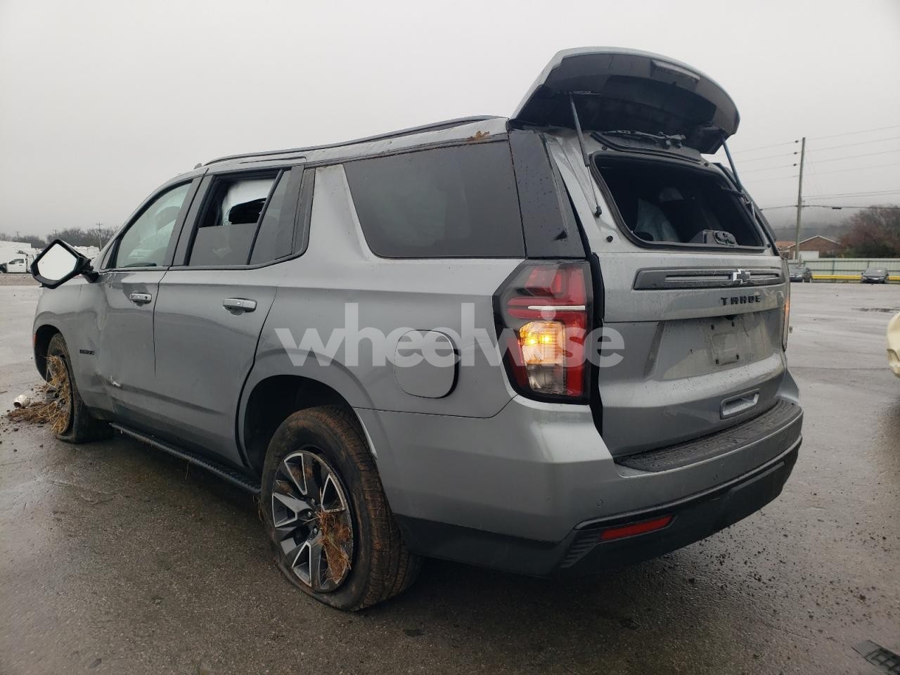 Photo 2 of 2023 CHEVROLET TAHOE K1500 Z71 (VIN 1GNSKPKD4PR445379)