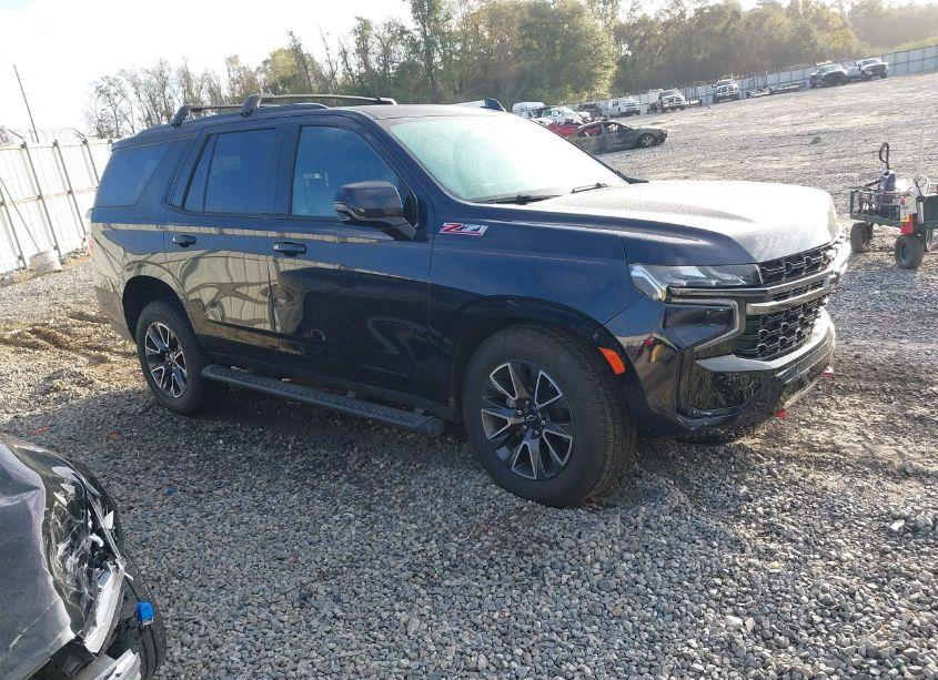 2021 Chevrolet Tahoe 4WD Z71 (VIN 1GNSKPKD5MR145345) main photo