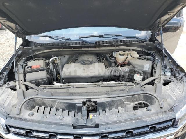 Photo 5 of 2021 CHEVROLET TAHOE K1500 Z71 (VIN 1GNSKPKD5MR385270)