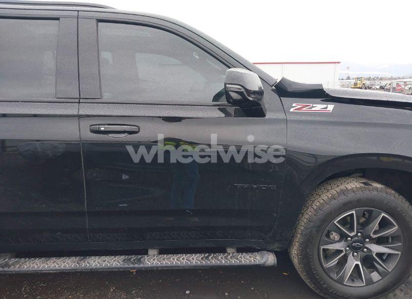 Photo 14 of 2021 Chevrolet Tahoe 4WD Z71 (VIN 1GNSKPKD6MR292595)