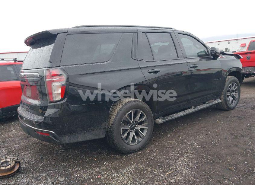 Photo 4 of 2021 Chevrolet Tahoe 4WD Z71 (VIN 1GNSKPKD6MR292595)