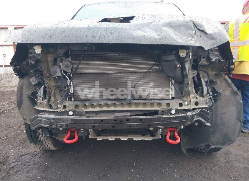 Photo 6 of 2021 Chevrolet Tahoe 4WD Z71 (VIN 1GNSKPKD6MR292595)