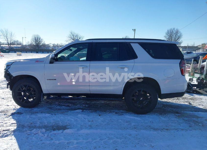 Photo 15 of 2022 Chevrolet Tahoe 4WD Z71 (VIN 1GNSKPKD6NR146098)