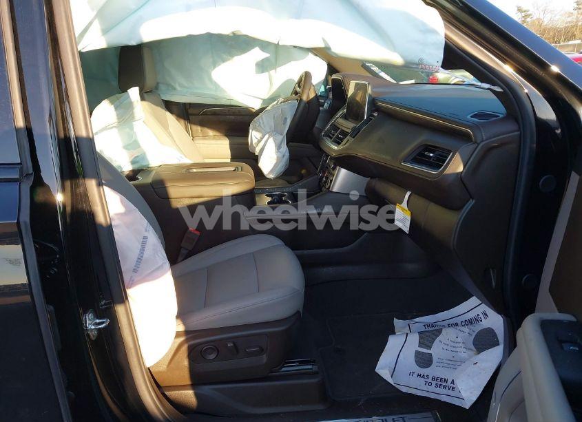 Photo 5 of 2024 Chevrolet Tahoe 4WD Z71 (VIN 1GNSKPKD6RR323514)