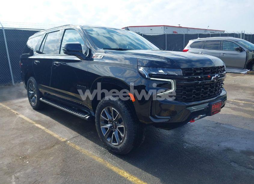 2024 Chevrolet Tahoe 4WD Z71 (VIN 1GNSKPKD6RR405548) main photo