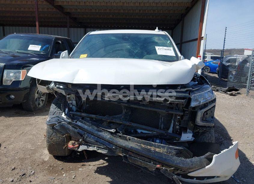 Photo 13 of 2021 Chevrolet Tahoe 4WD Z71 (VIN 1GNSKPKD7MR117286)