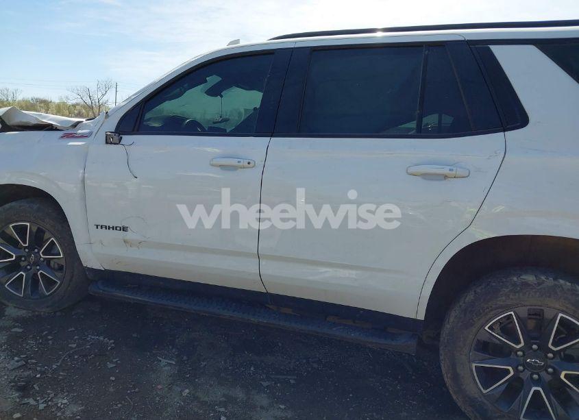Photo 15 of 2021 Chevrolet Tahoe 4WD Z71 (VIN 1GNSKPKD7MR117286)