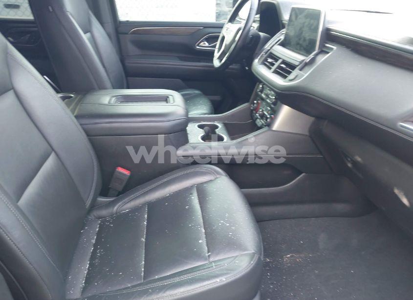 Photo 5 of 2021 Chevrolet Tahoe 4WD Z71 (VIN 1GNSKPKD8MR122190)