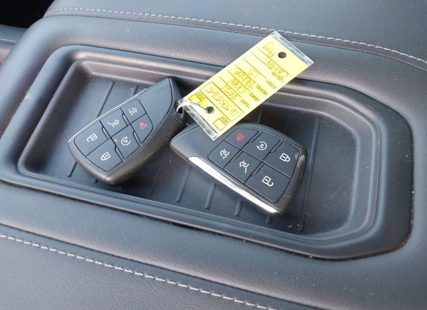 Photo 11 of 2021 Chevrolet Tahoe 4WD Z71 (VIN 1GNSKPKD8MR466540)