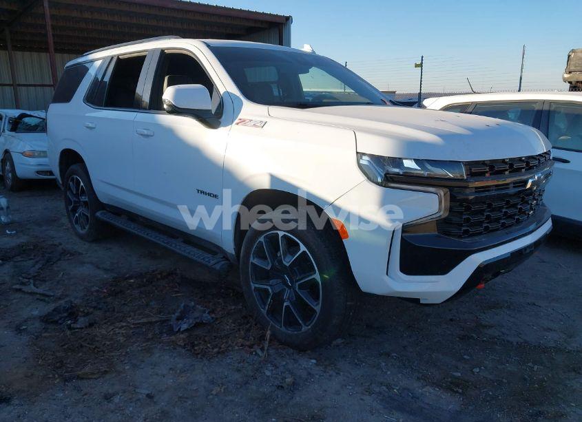 2024 Chevrolet Tahoe 4WD Z71 (VIN 1GNSKPKD8RR269892) main photo