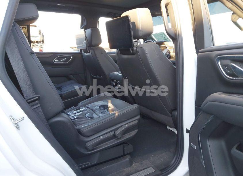 Photo 8 of 2024 Chevrolet Tahoe 4WD Z71 (VIN 1GNSKPKD8RR269892)