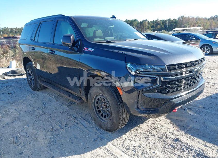 2022 Chevrolet Tahoe 4WD Z71 (VIN 1GNSKPKL7NR333664) main photo