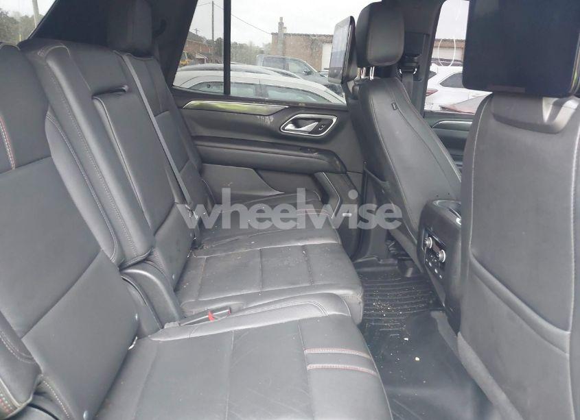 Photo 8 of 2021 Chevrolet Tahoe RST (VIN 1GNSKRKD1MR469369)