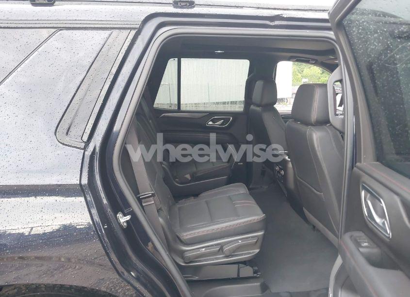 Photo 8 of 2022 Chevrolet Tahoe 4WD RST (VIN 1GNSKRKD1NR161457)