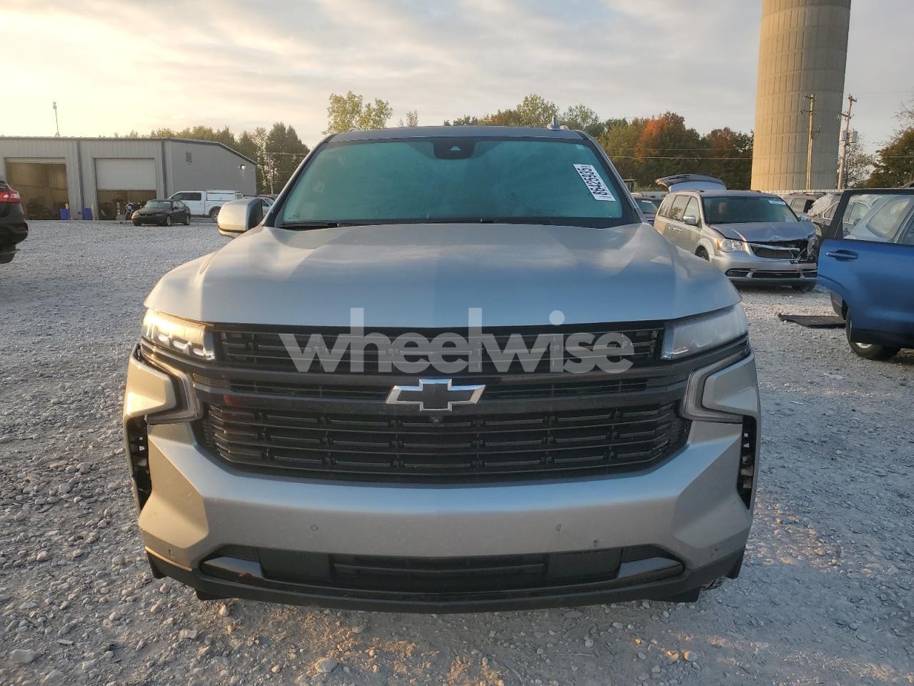 Photo 5 of 2024 CHEVROLET TAHOE K1500 RST (VIN 1GNSKRKD1RR385379)