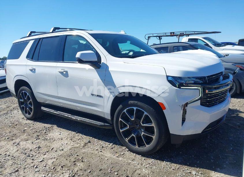 2022 Chevrolet Tahoe 4WD RST (VIN 1GNSKRKD3NR154431) main photo