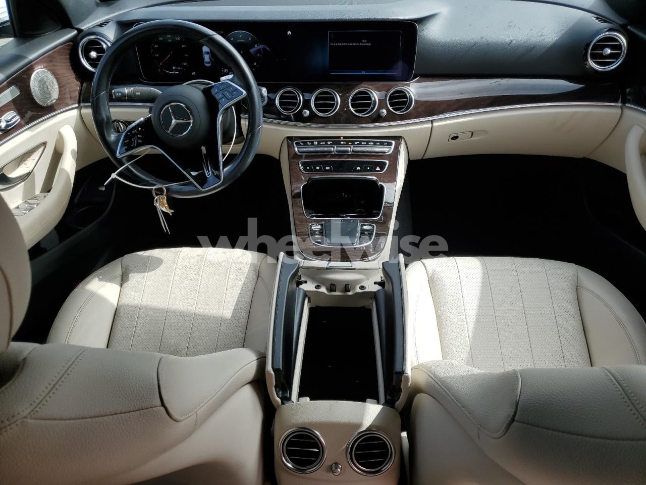 Photo 8 of 2021 MERCEDES-BENZ E 350 (VIN 1GNSKRKD6PR336823)