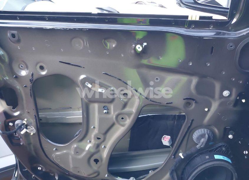 Photo 6 of 2023 Chevrolet Tahoe 4WD RST (VIN 1GNSKRKD7PR400349)