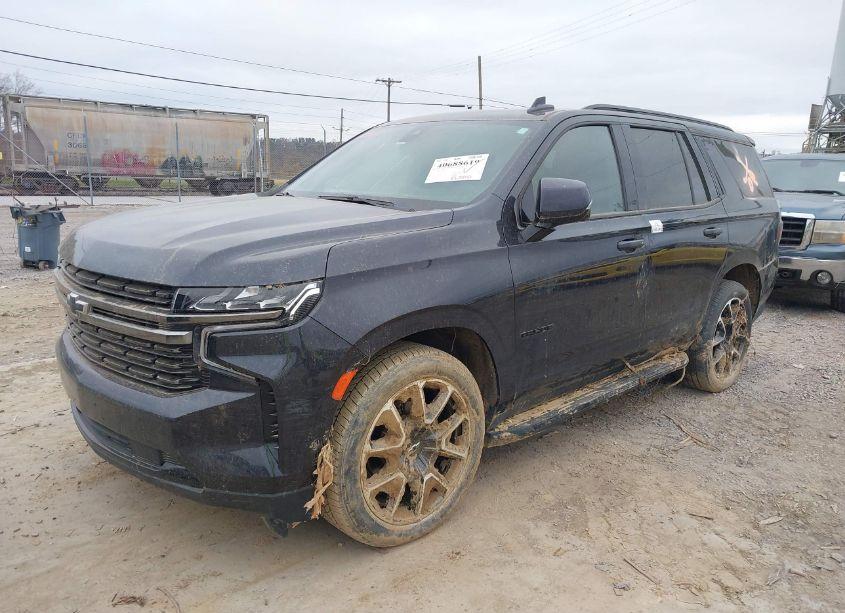 Photo 2 of 2022 Chevrolet Tahoe 4WD RST (VIN 1GNSKRKDXNR348275)