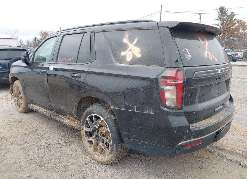 Photo 3 of 2022 Chevrolet Tahoe 4WD RST (VIN 1GNSKRKDXNR348275)