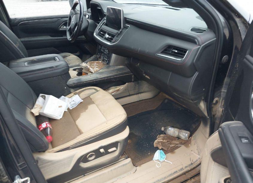 Photo 5 of 2022 Chevrolet Tahoe 4WD RST (VIN 1GNSKRKDXNR348275)