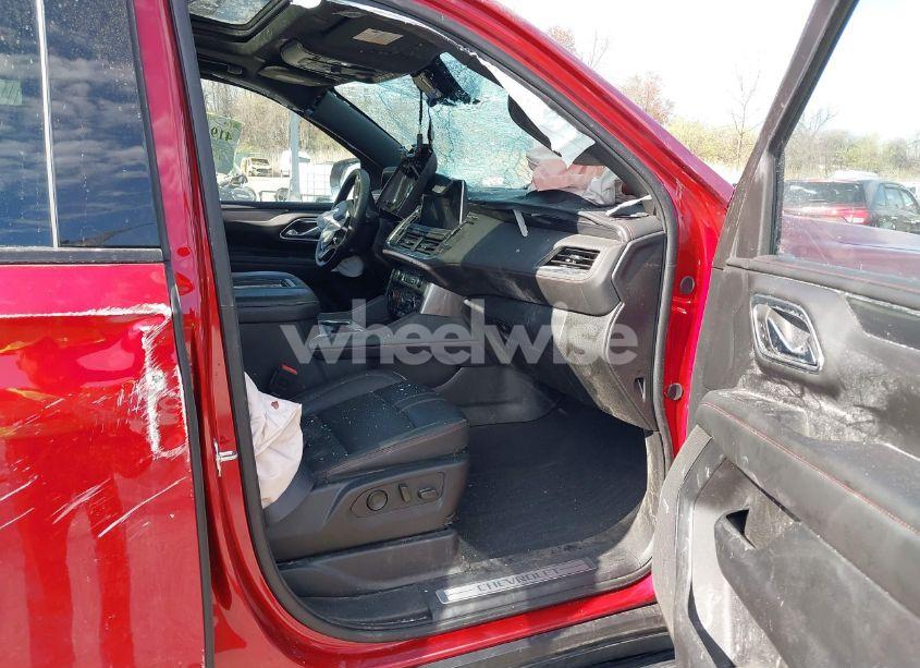 Photo 5 of 2024 Chevrolet Tahoe 4WD RST (VIN 1GNSKRKDXRR339713)