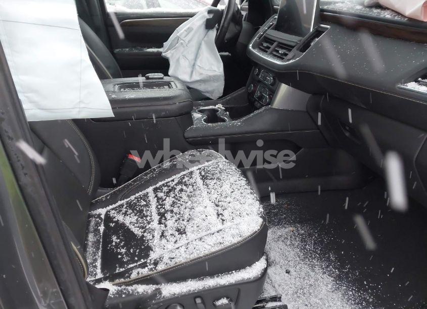 Photo 5 of 2021 Chevrolet Tahoe 4WD PREMIER (VIN 1GNSKSKD0MR167840)