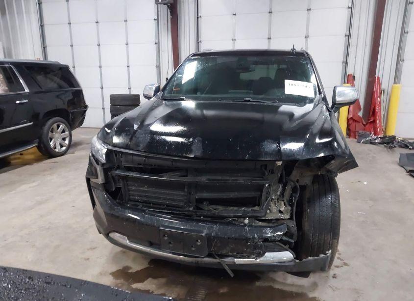 Photo 13 of 2022 Chevrolet Tahoe 4WD PREMIER (VIN 1GNSKSKD0NR325336)