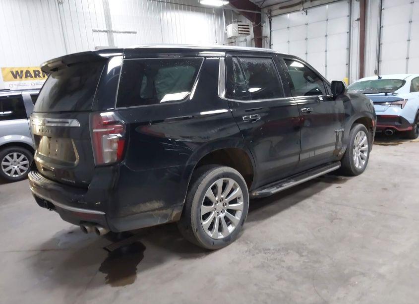 Photo 4 of 2022 Chevrolet Tahoe 4WD PREMIER (VIN 1GNSKSKD0NR325336)