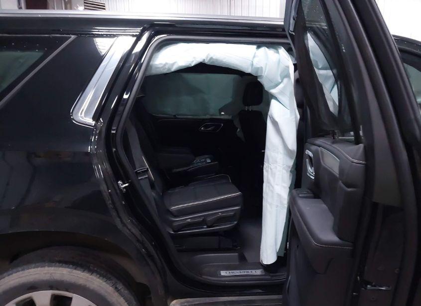 Photo 8 of 2022 Chevrolet Tahoe 4WD PREMIER (VIN 1GNSKSKD0NR325336)